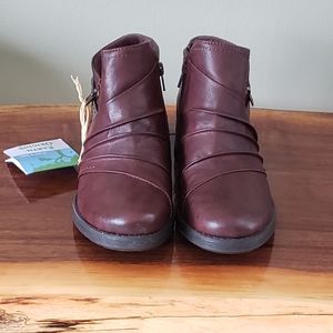 Earth Origins Women's Natalie Ruched Booties